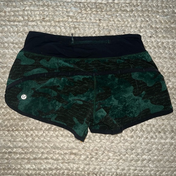 Emerald Green LuluLemon shorts - Picture 2 of 2